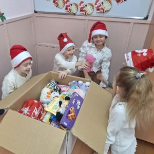 Campania „Fii Moș Crăciun – Dăruiește Magie” 